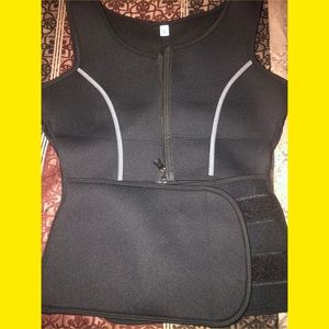 🌻Waist trainer/sweat band🌻